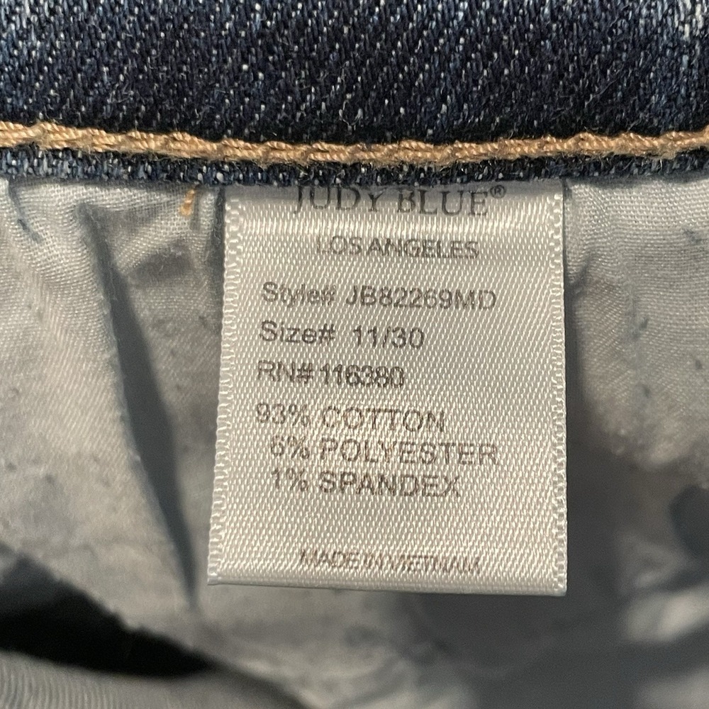 Judy Blue Jeans Womens 11/30 Skinny Fit Capri‎ Distressed Ripped Stretch Denim - Picture 8 of 8